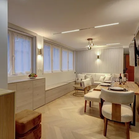 368 Fondary 3 - Superb In Apartment